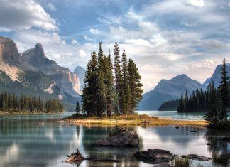Amazing National Parks to Visit in Canada