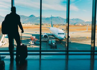 How to Score Cheap Flights and Accommodations