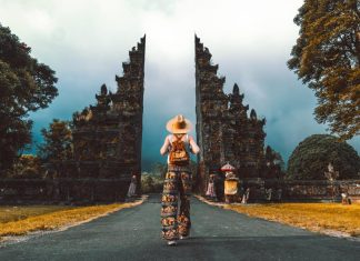 Exploring Cultural Traditions: A Guide to Immersive Travel