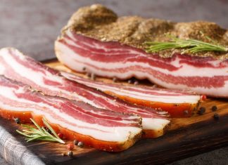 Cured vs. Uncured Bacon: What’s the Difference?