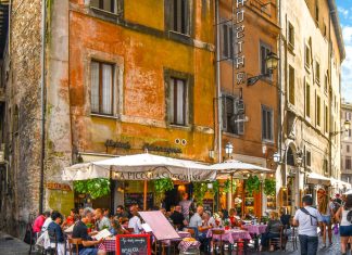 Dine Like a Local: Best Restaurants in Rome